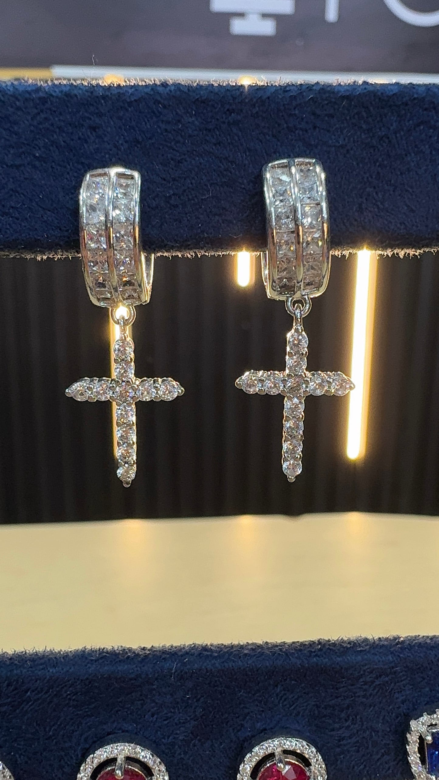 Aretes
