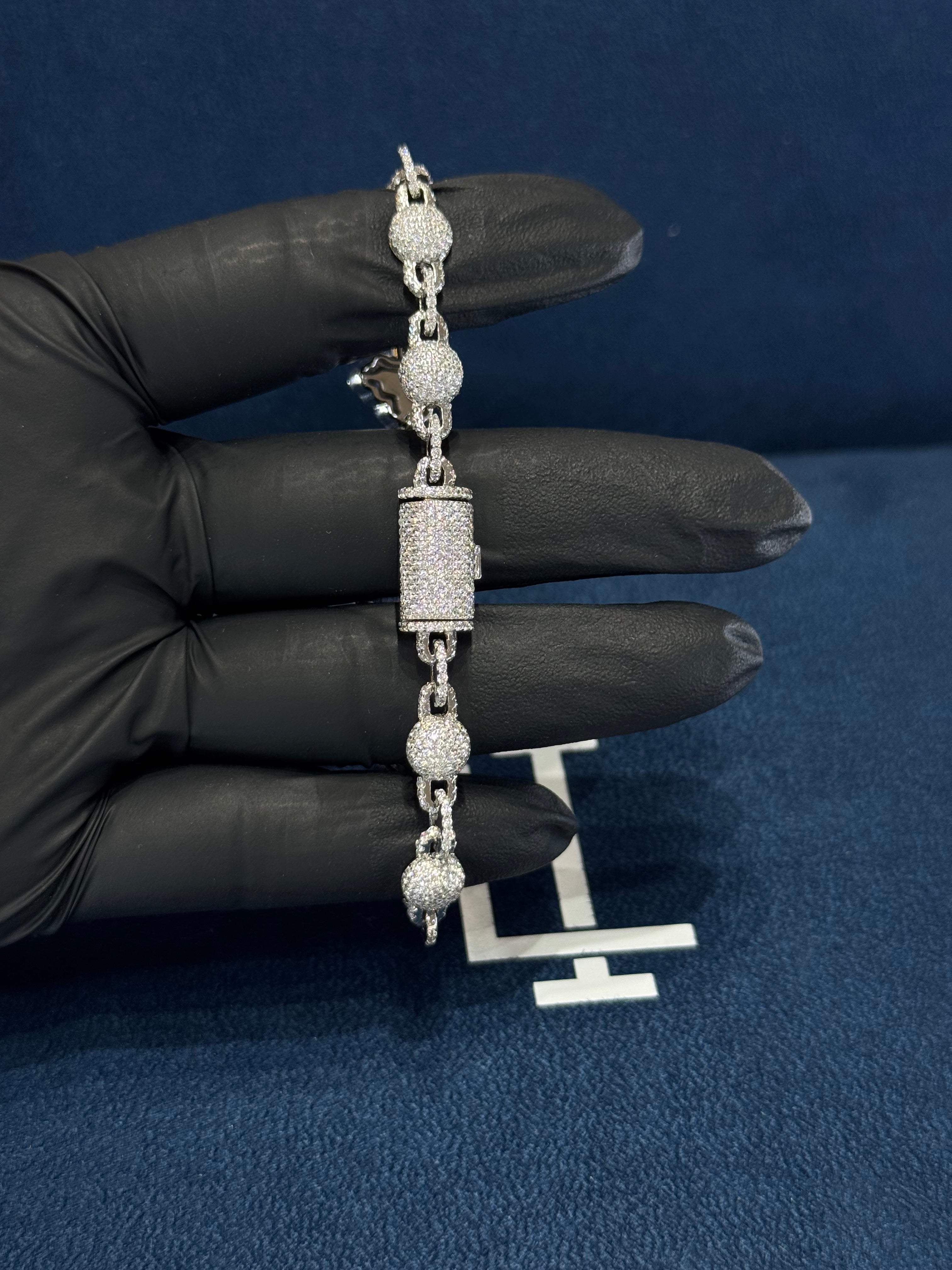 Esclava Militar Cruz