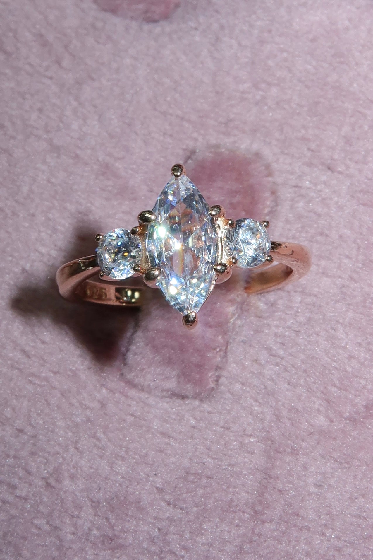 Anillo rosegold marquisse