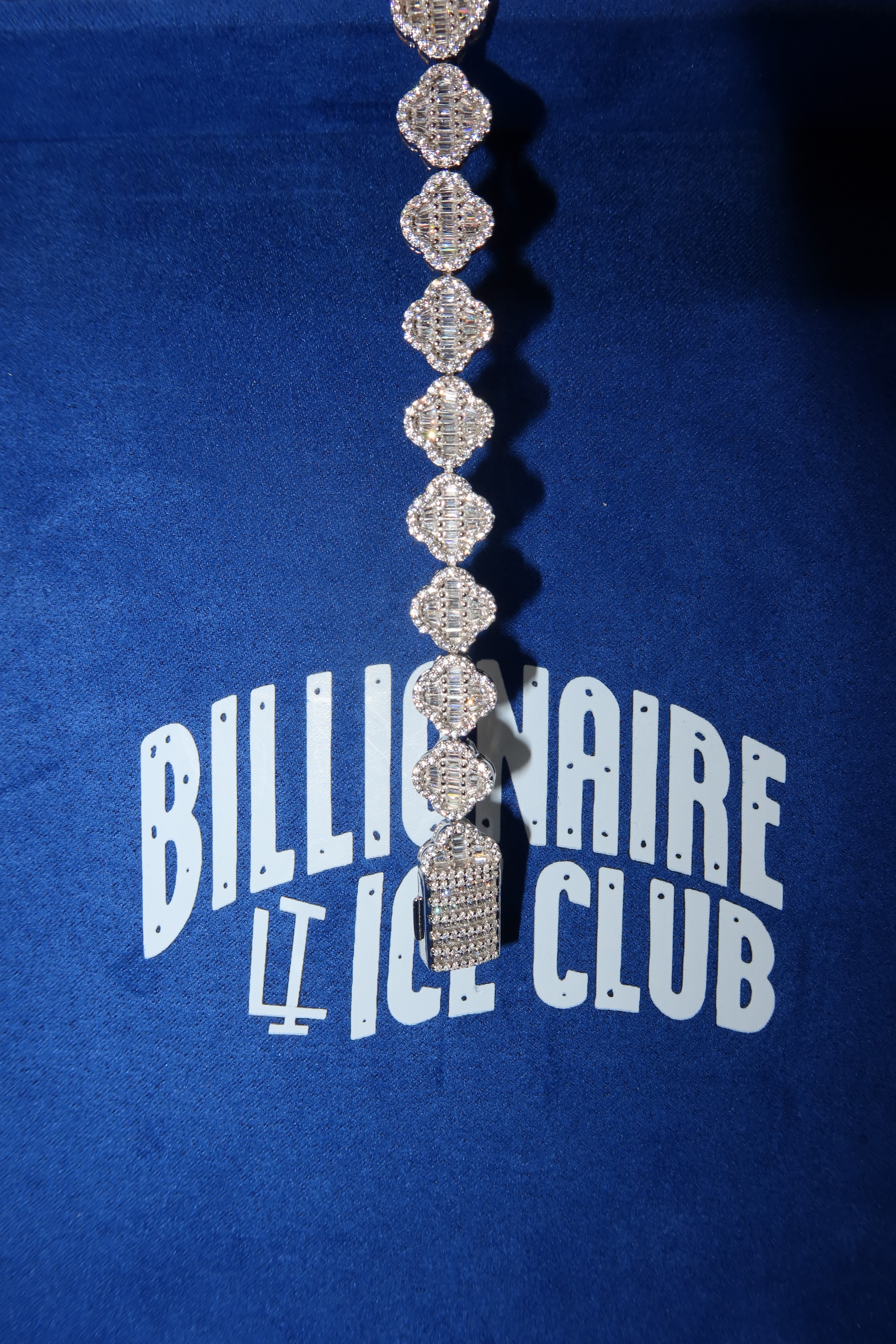 Pulso trébol baguette