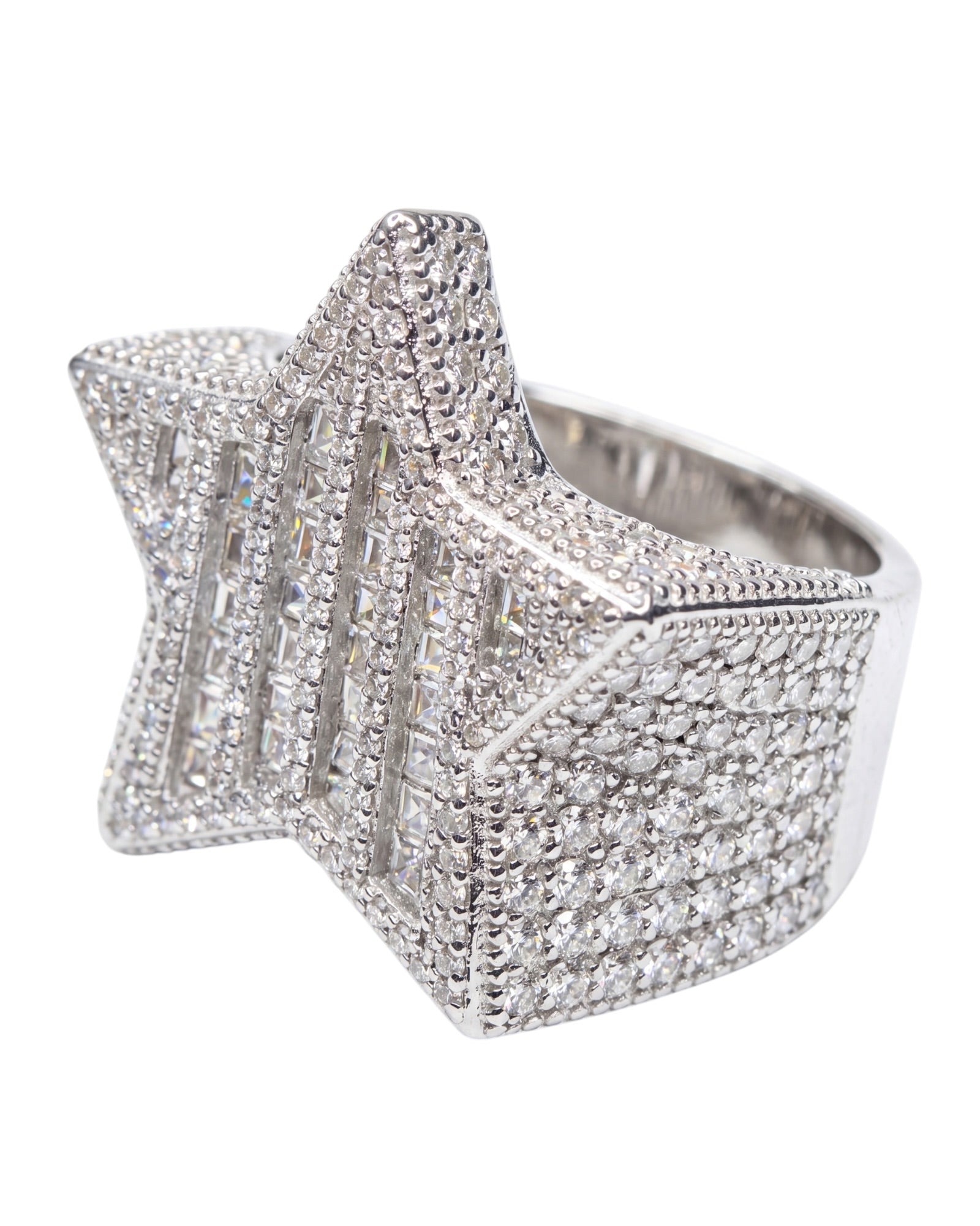 Anillo estrella moissanita