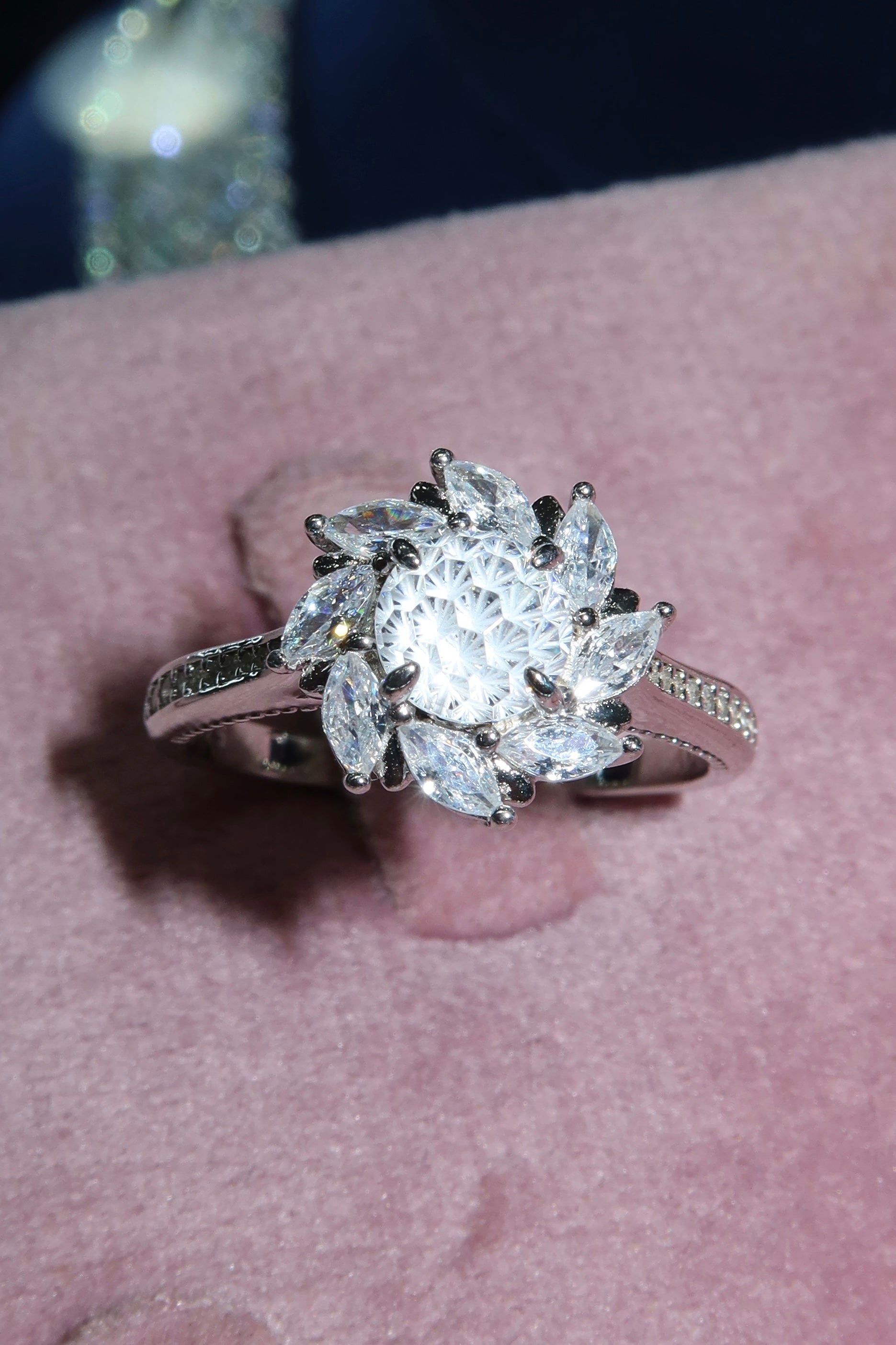 Anillo girasol blanco