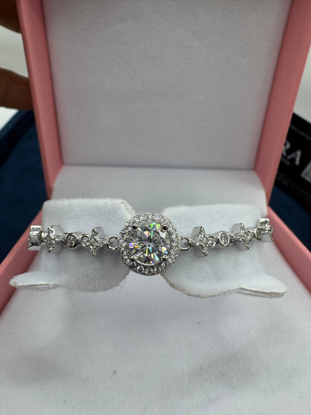 Halo Moissanite Set