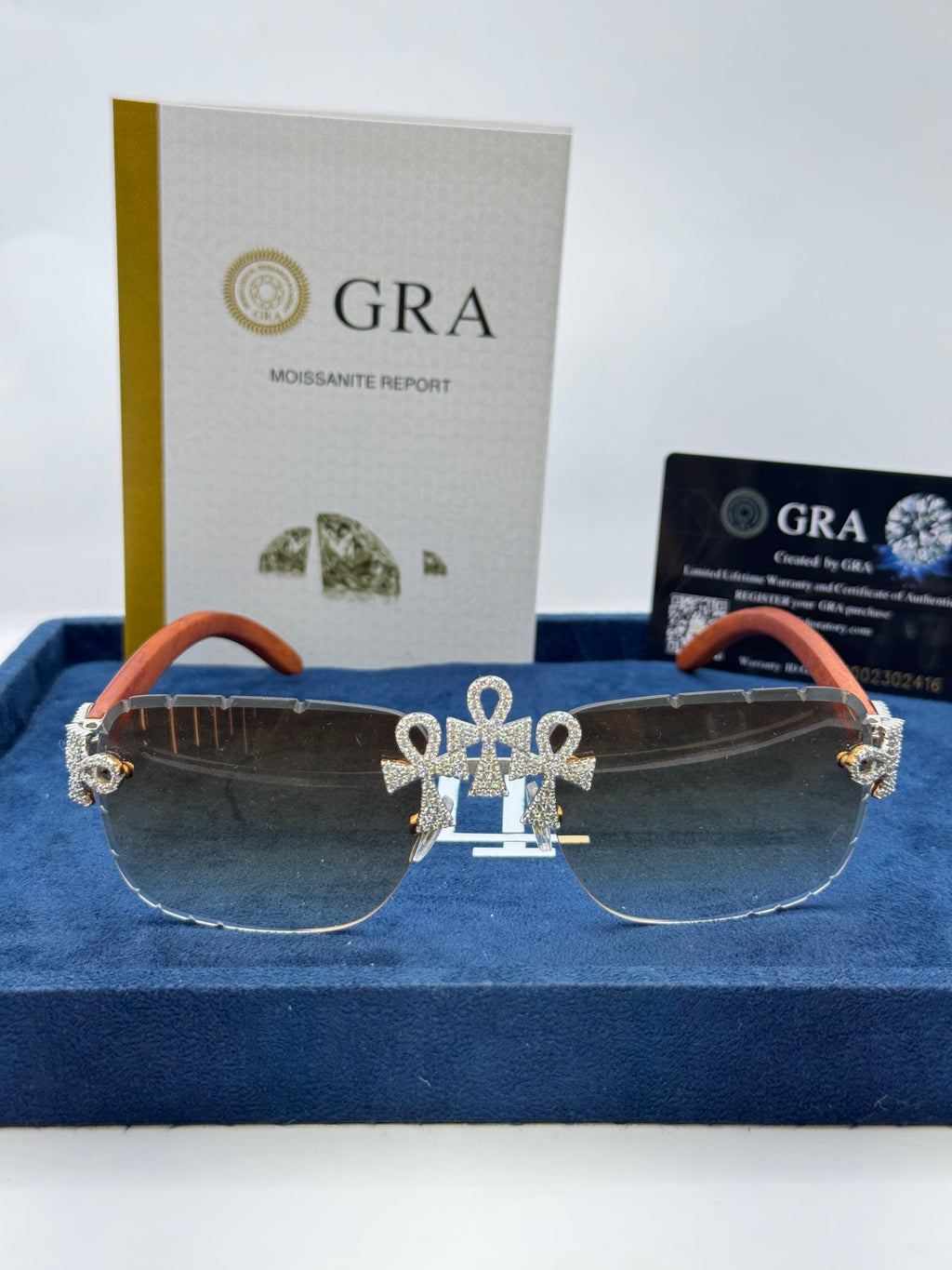 Lentes cafés cruz egipcia