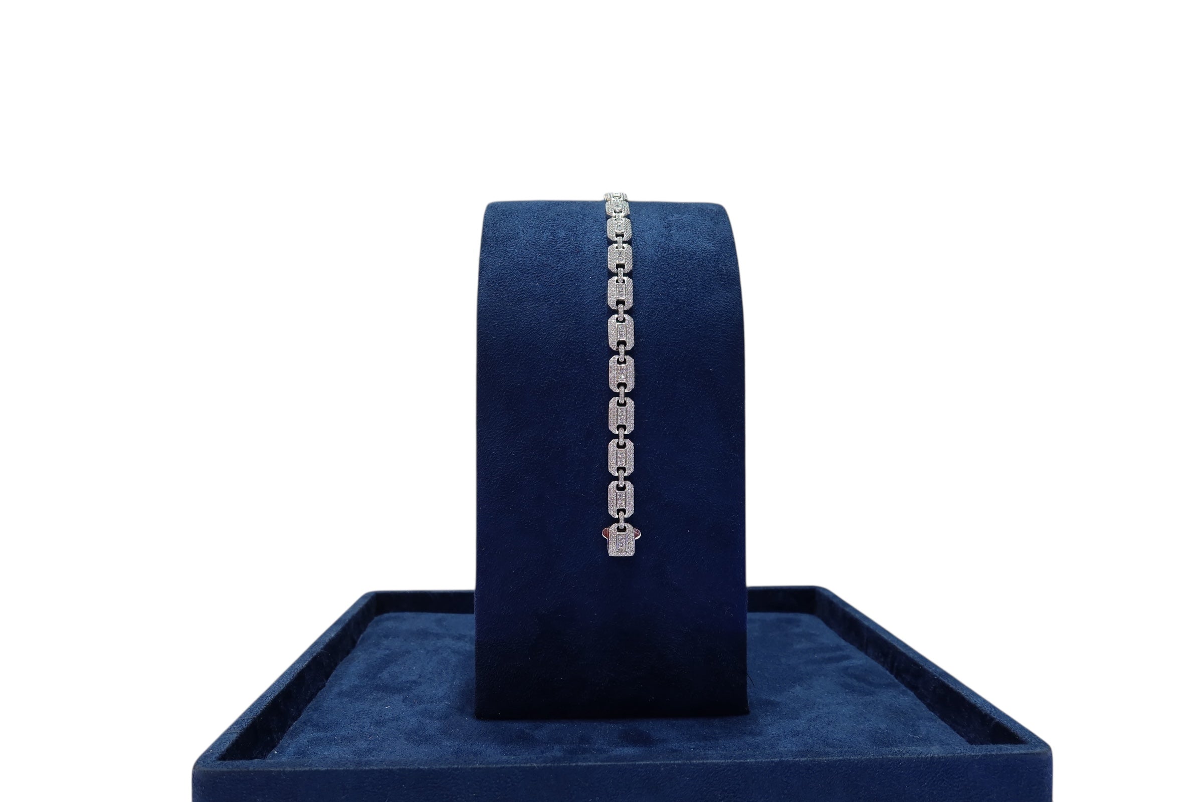 Pulso estilo Guci full ice