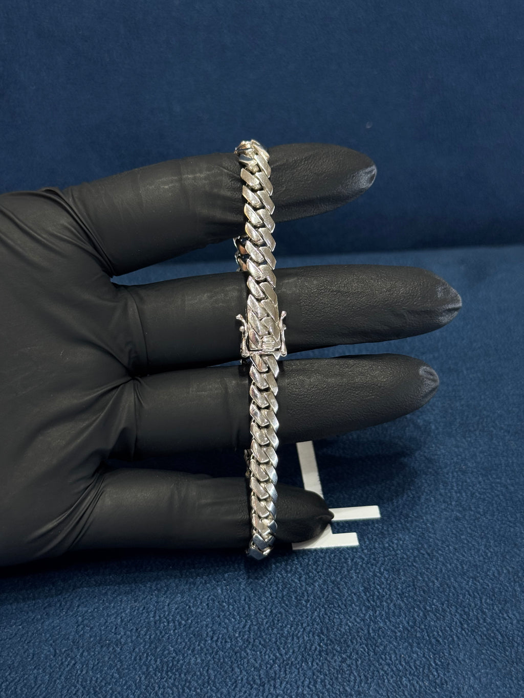 Pulso cubano sin piedra