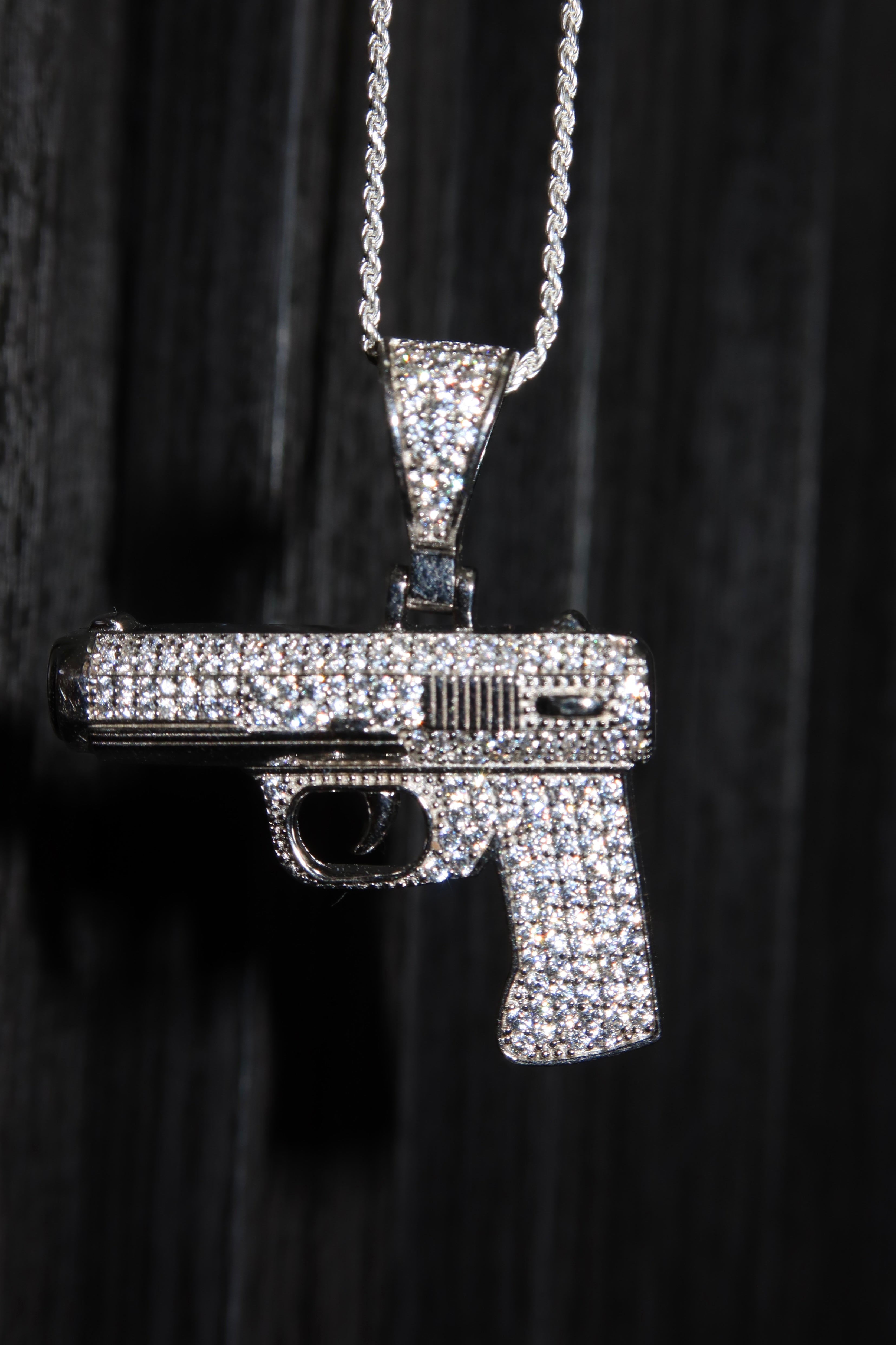Dije pistola