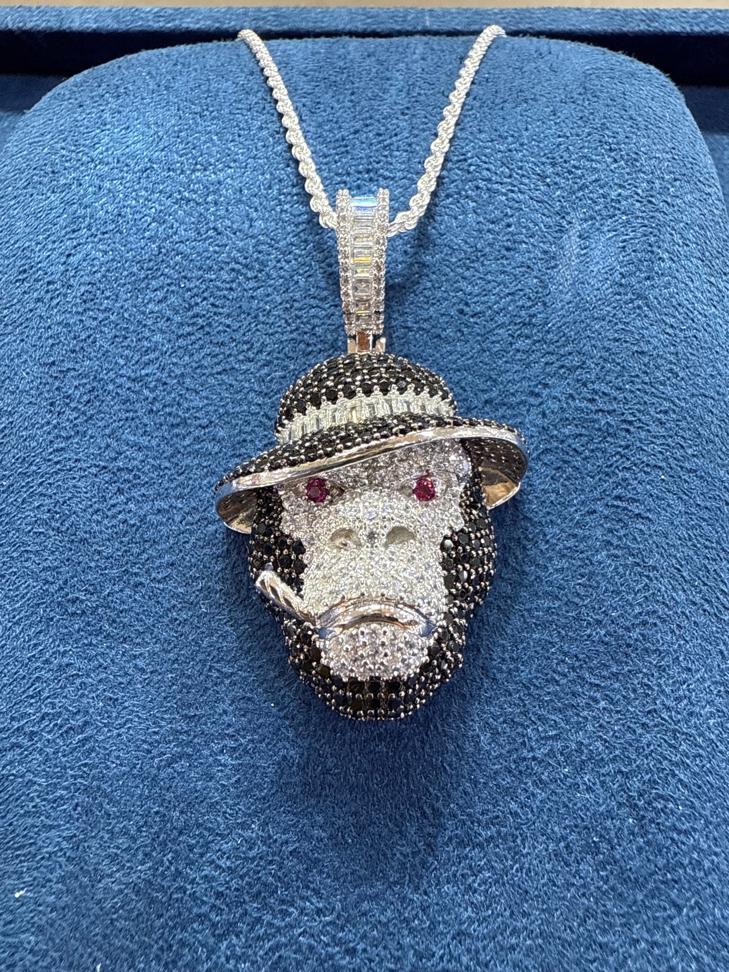 Dije Gorilla Gangster