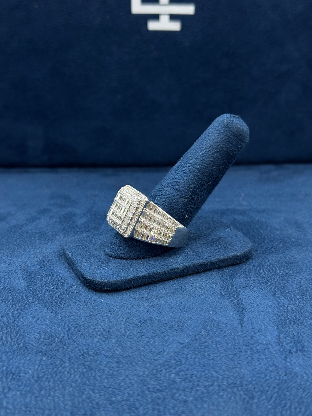 Anillo cuadrado