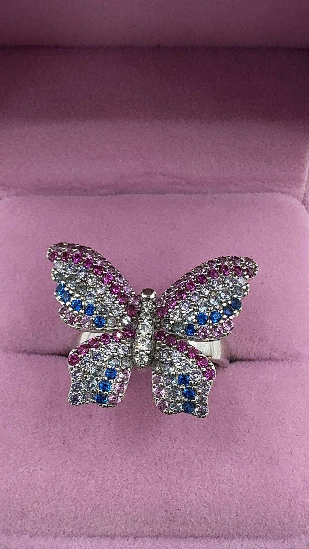 Butterfly ring colors