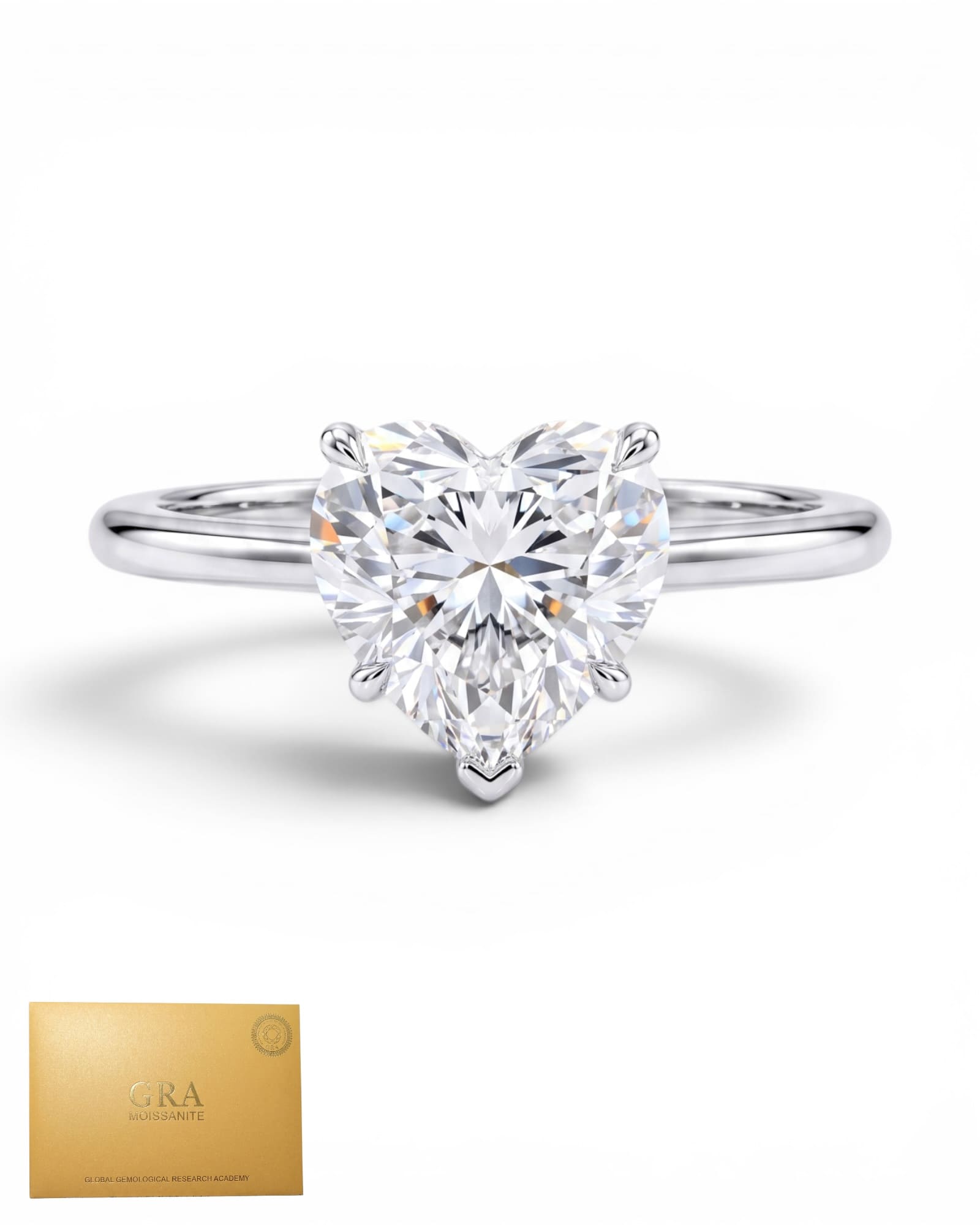 Anillo solitario corazón moissanita