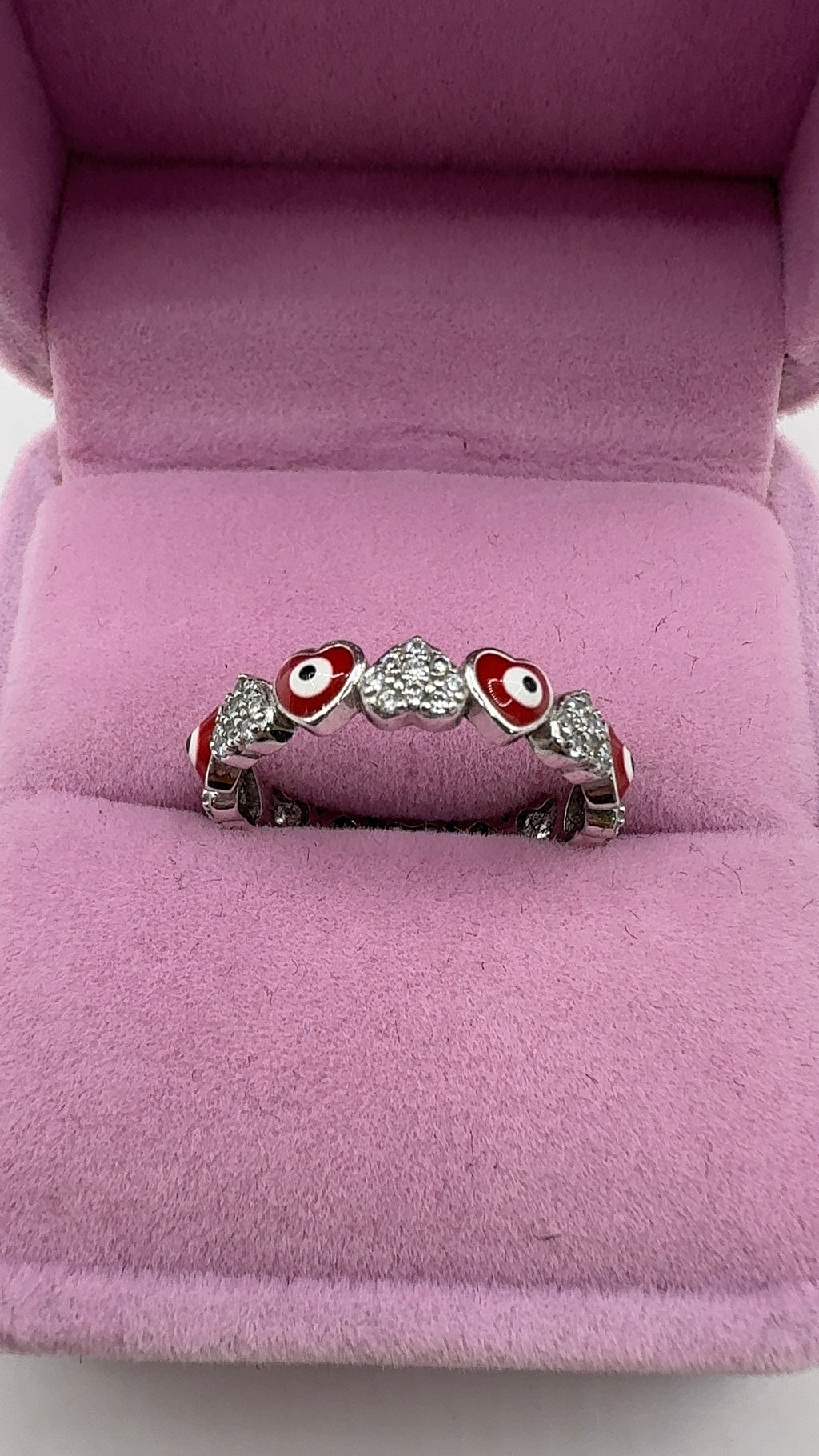 Churumbela ring with eyes and hearts