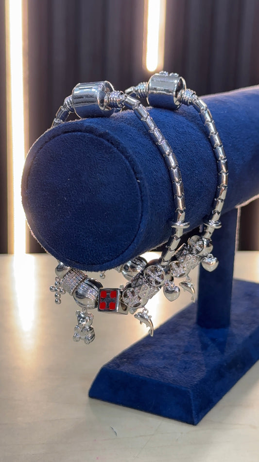 Pulso charms