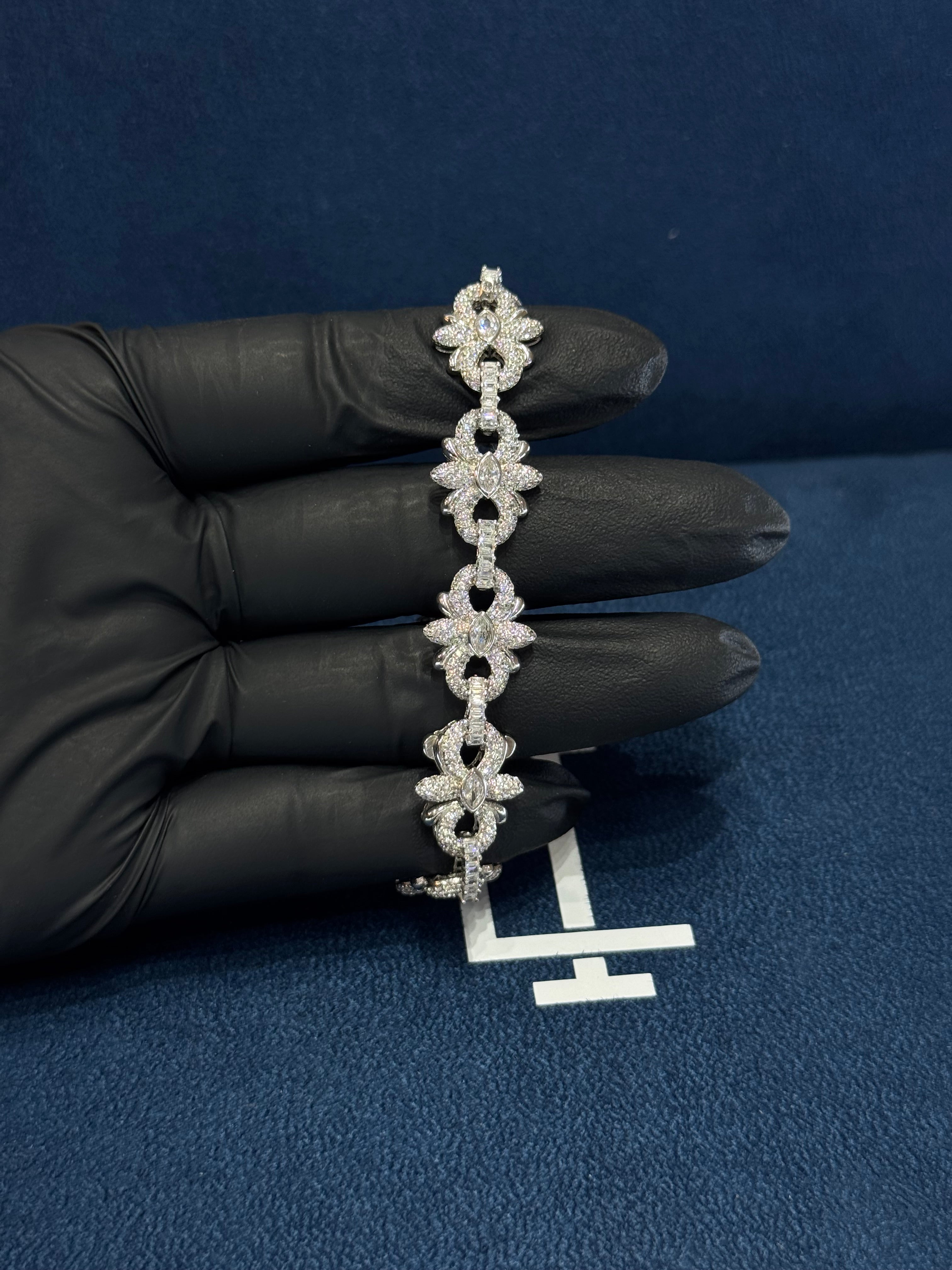 Esclava infinity exótic