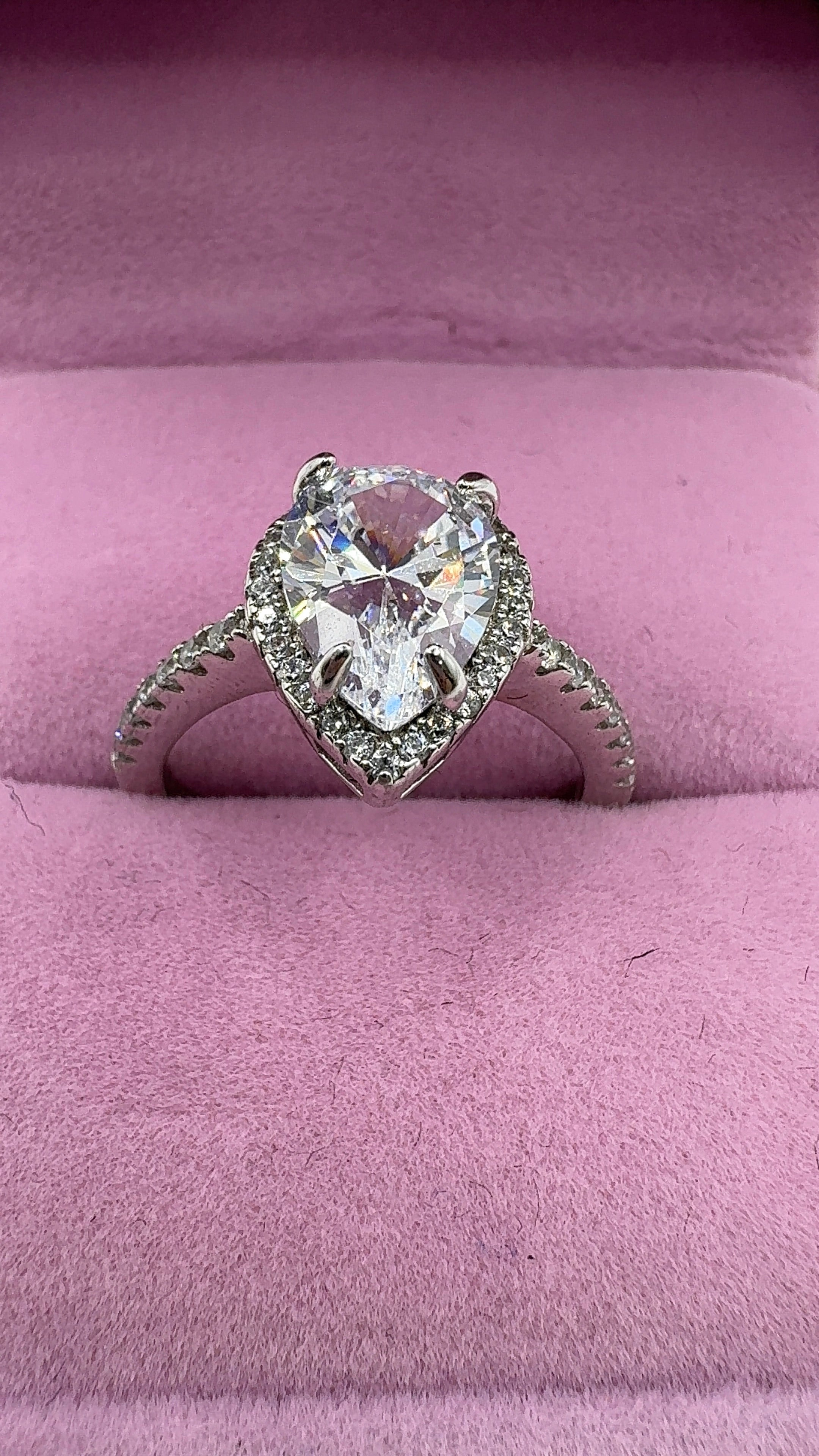 Halo-mounted drop ring