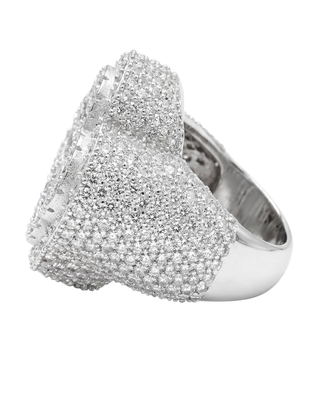 Anillo trébol moissanita