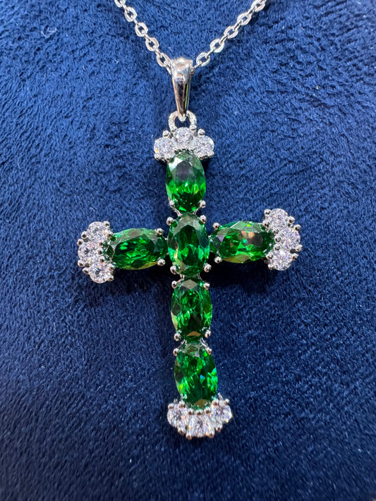Collar cruz verde