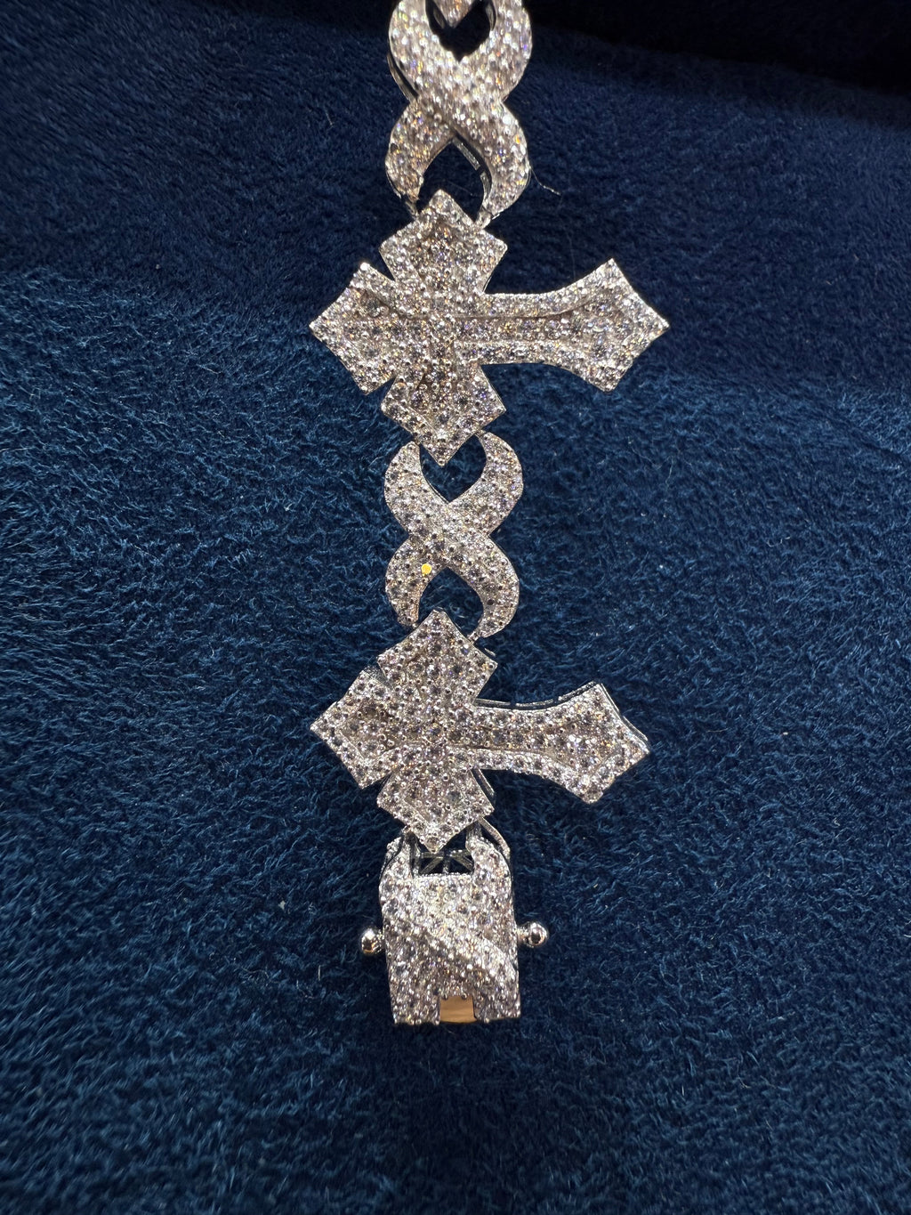 Pulso hueco Cruz infinity