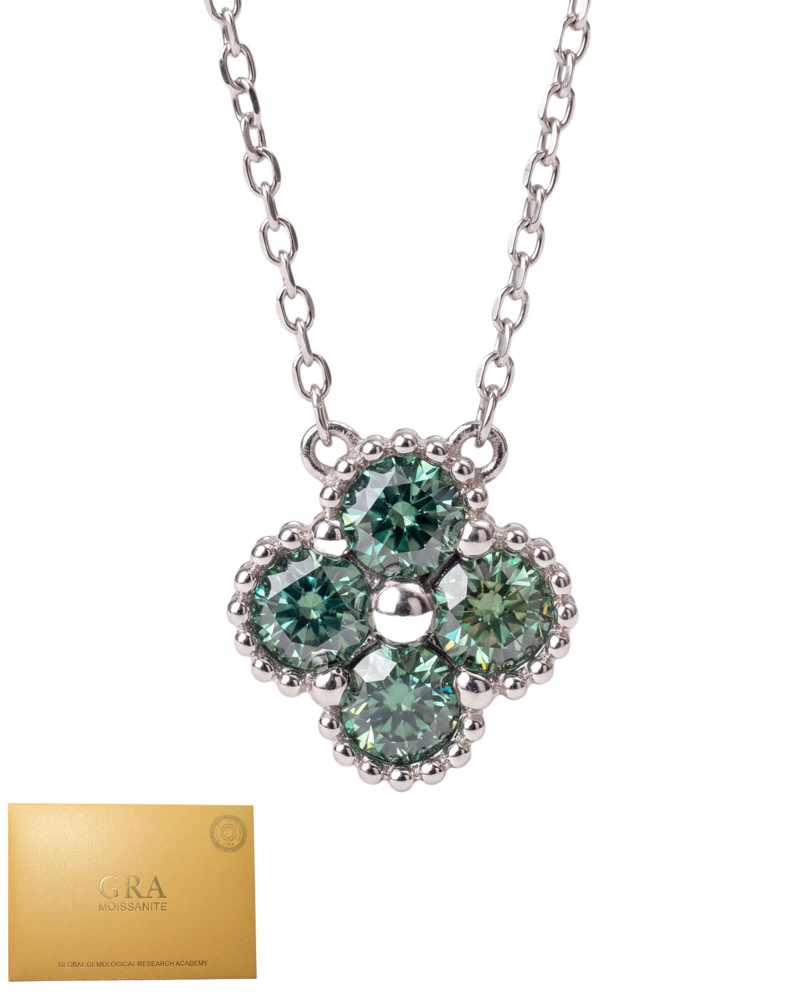 Collar trébol