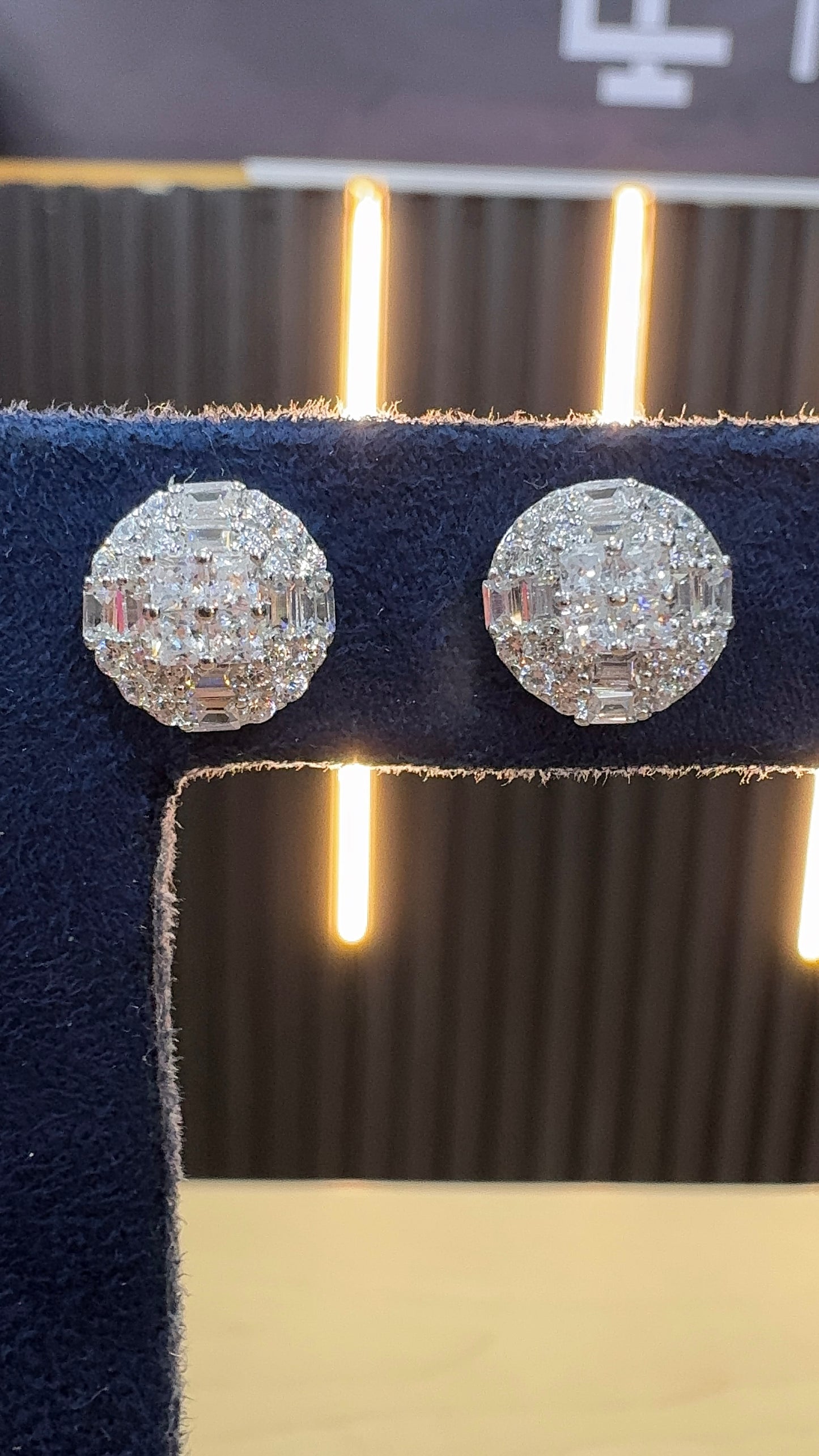 Aretes