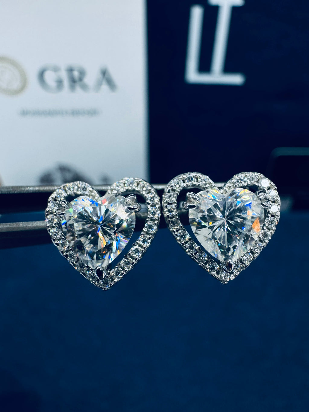 Moissanite heart earring
