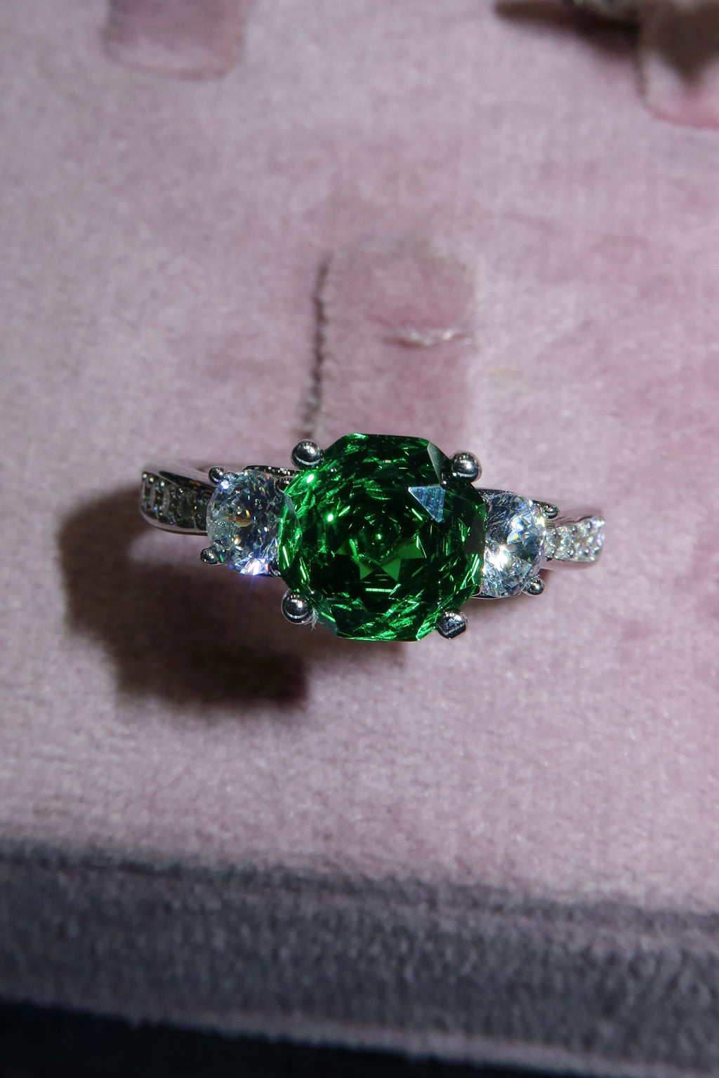 Anillo flower green