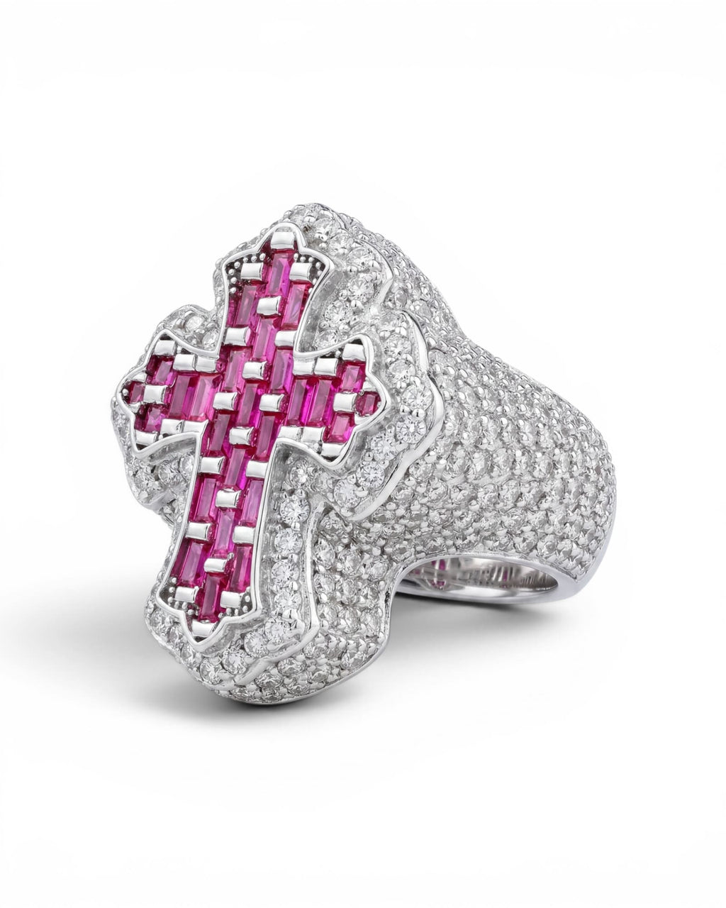 Anillo cruz baguette color rubí moissanita
