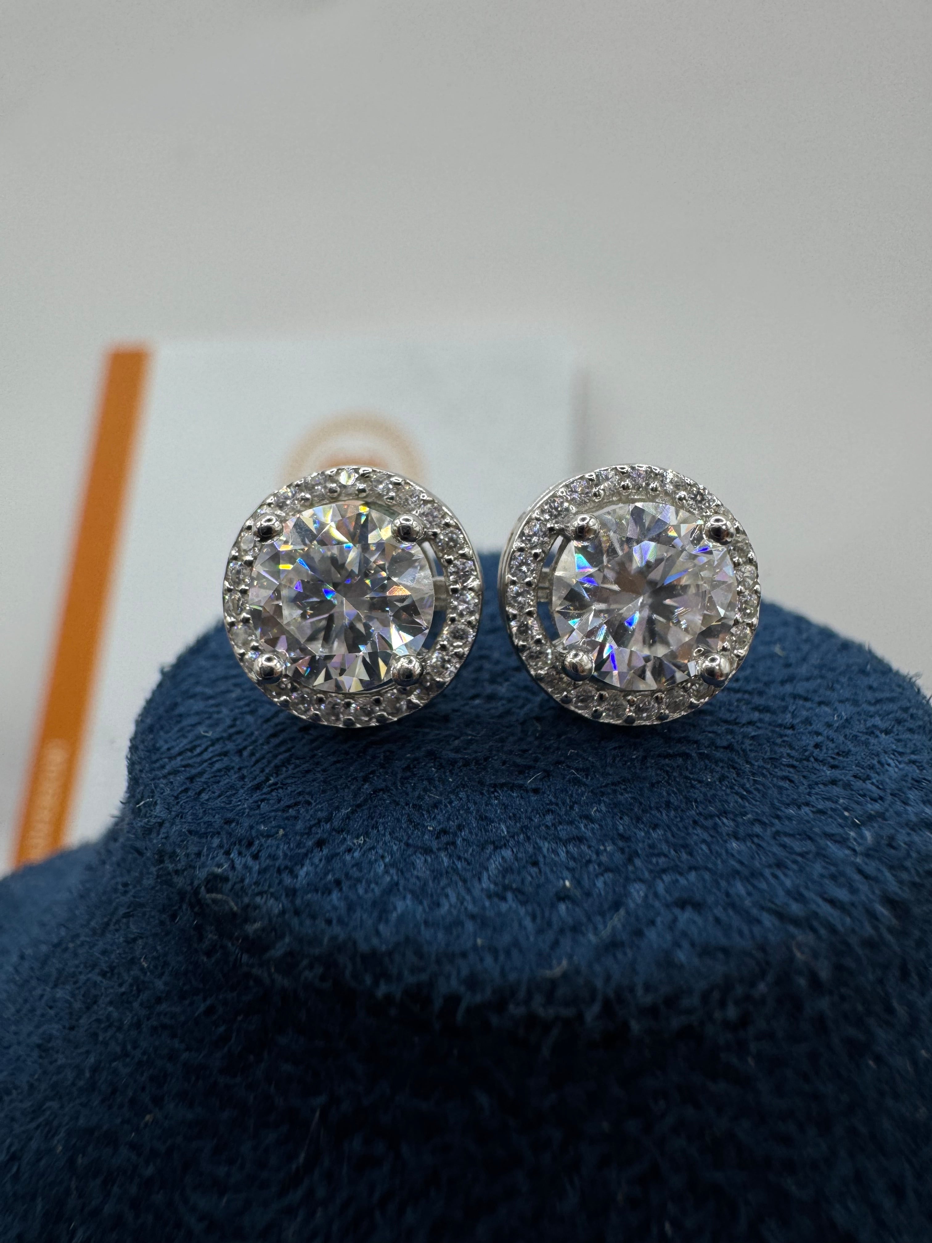 Aretes halo moissanita