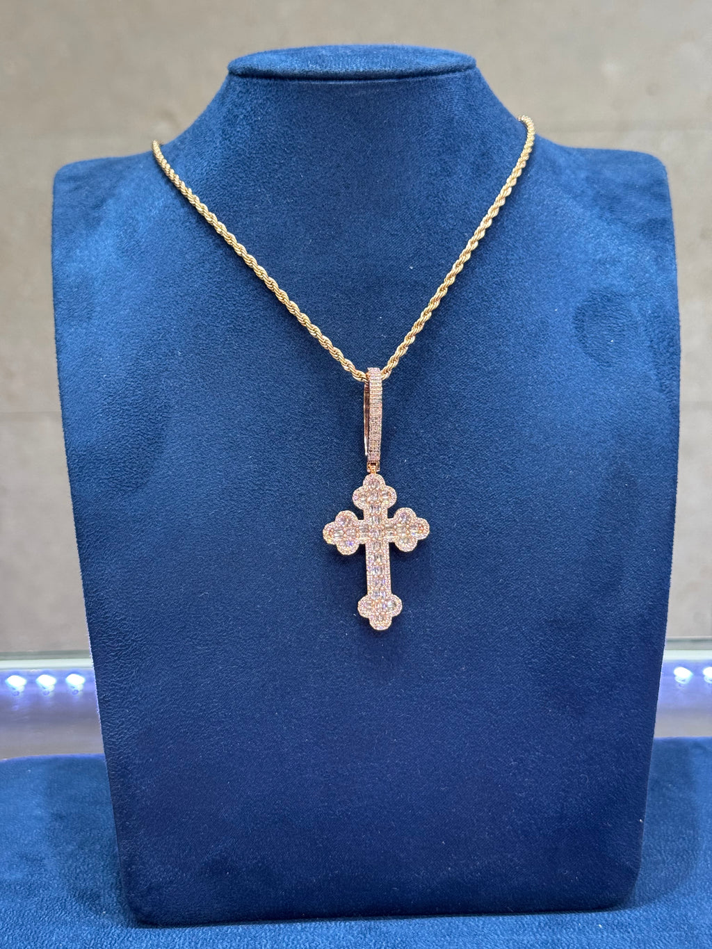 Dije cruz rose gold oro laminado