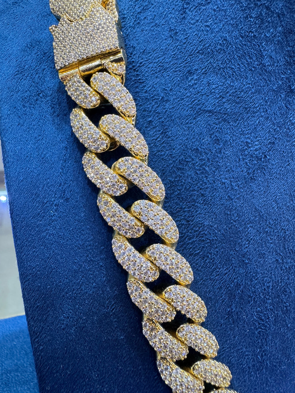 Cadena cubana dorado oro laminado