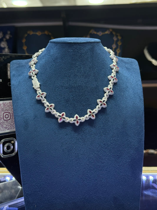 Cadena trébol azul rojo