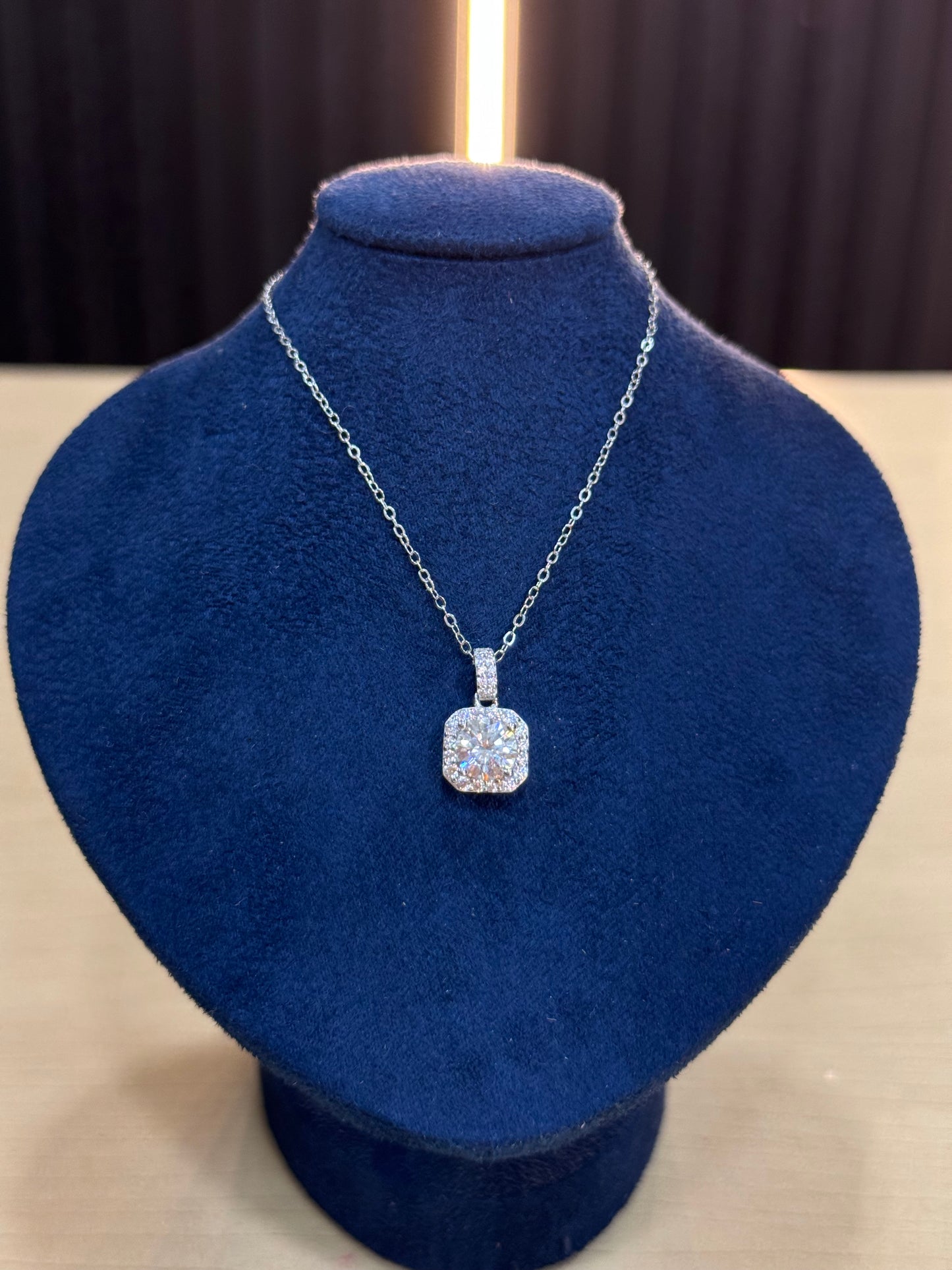Collar Moissanita