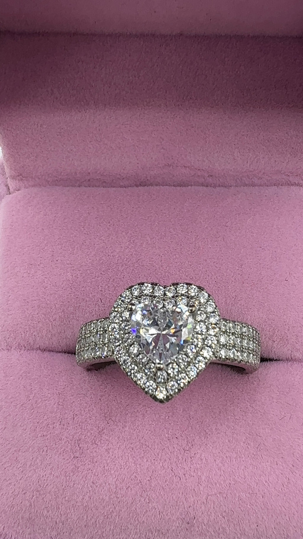 Anillo corazón estilo Pandora