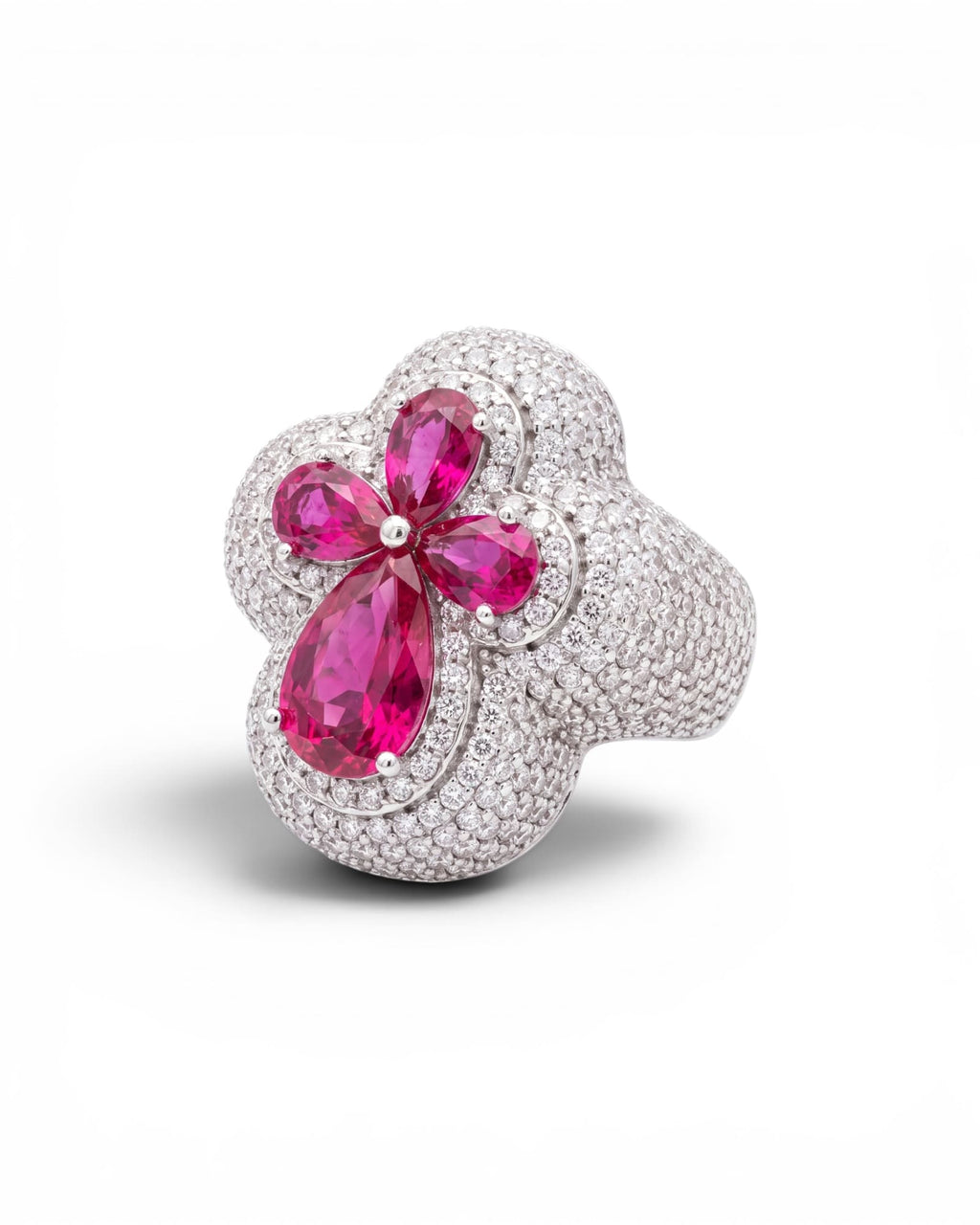 Anillo rojo magenta moissanita
