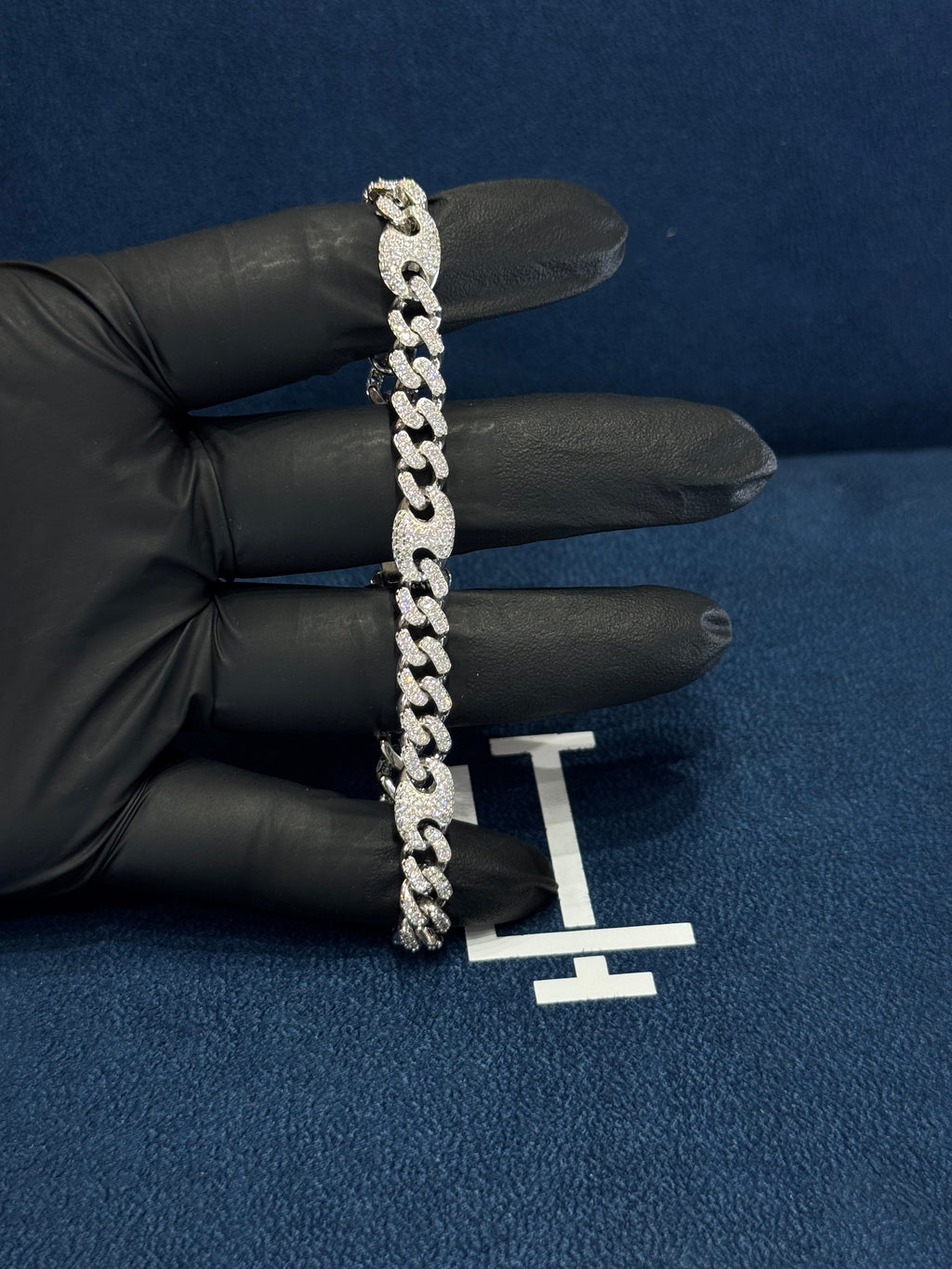 Pulso Guci full ice 8mm