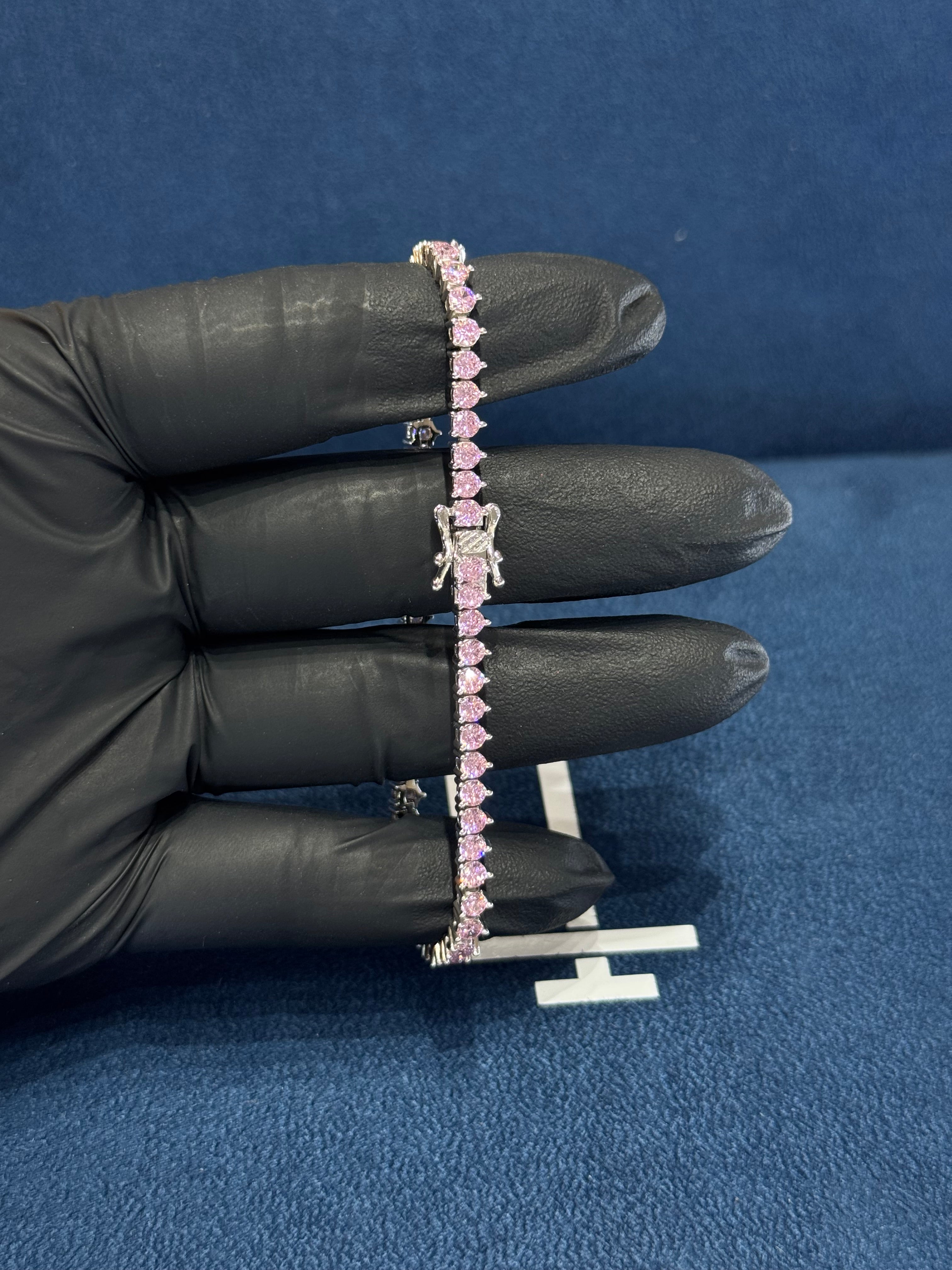 Pulso tenis rosa 3 uñas